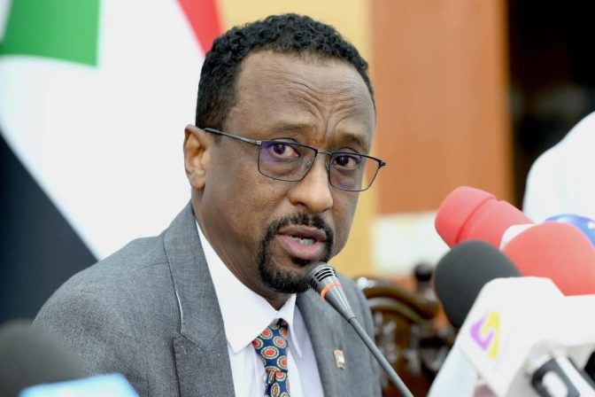 Al-Aysar inspecte le siège de la chaîne satellitaire Al-Shuruq et réaffirme l’engagement du ministère en faveur de sa reconstruction. Khartoum 3